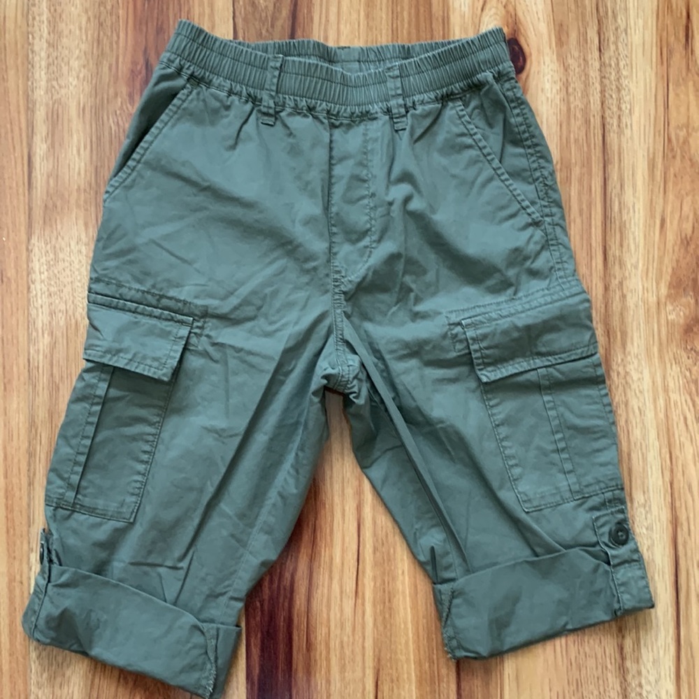 Uniqlo shorts 10-12 yrs - Picture 5 of 8